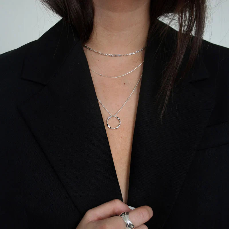 Open Circle Three Row Necklace | White Gold 18k