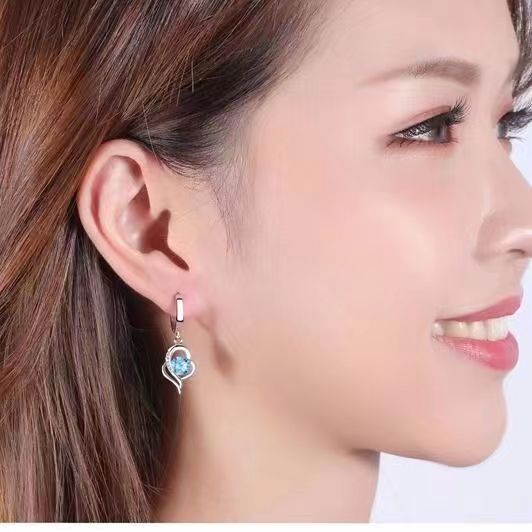 Eclipse Heart Drop Earrings | White Gold 18k