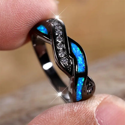 Thessia Lunebray Ring | White Gold 14k