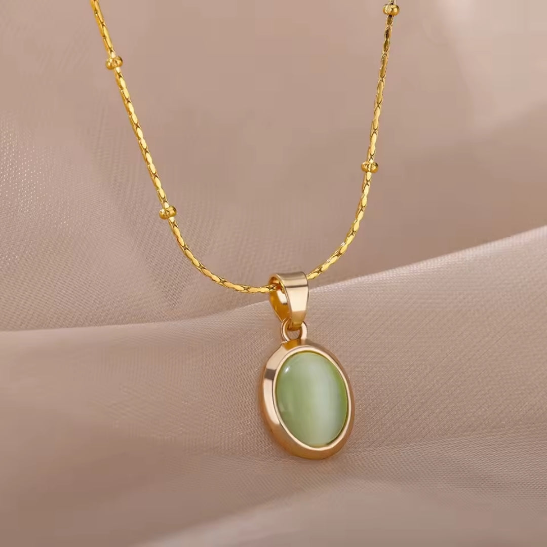 Green Stone Gold Necklace