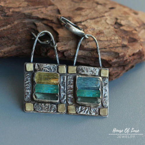 BLUE GREEN CRYSTAL STONE EARRINGS