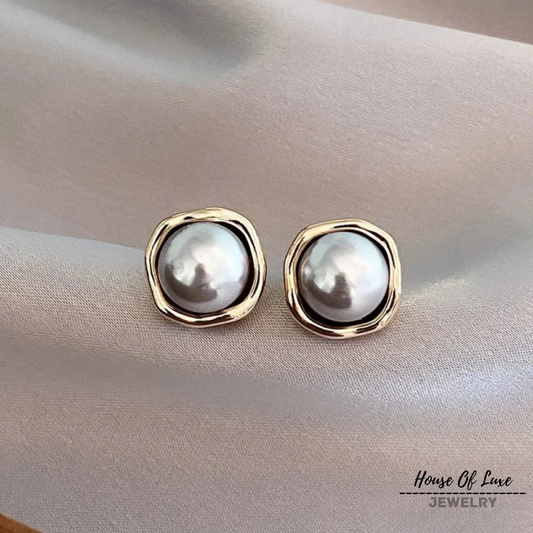 ELEGANT BLACK PEARL EARRINGS