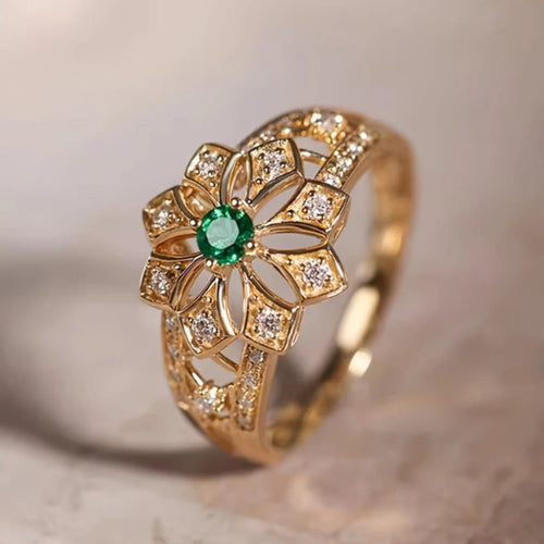 Green Flower Hollow Gold Ring
