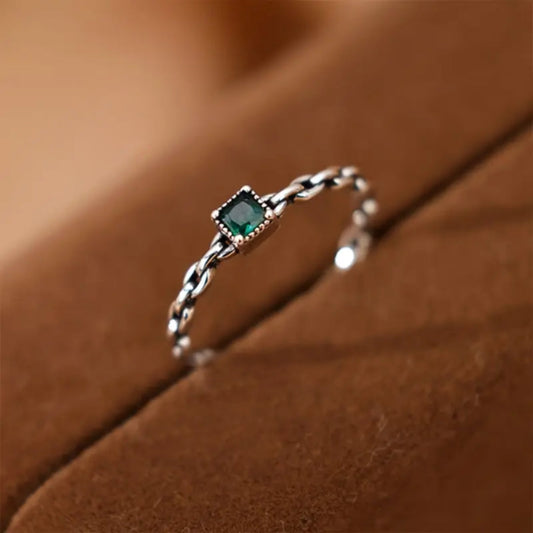 Green Cubic Glass Chain Silver Ring