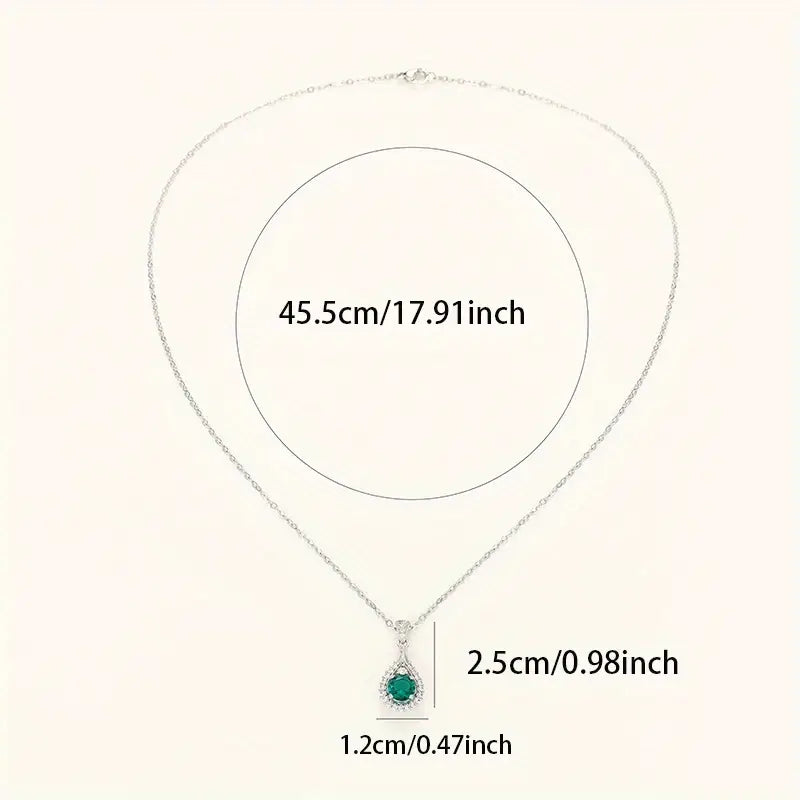 Alindra Voselle Necklace | White Gold 16k