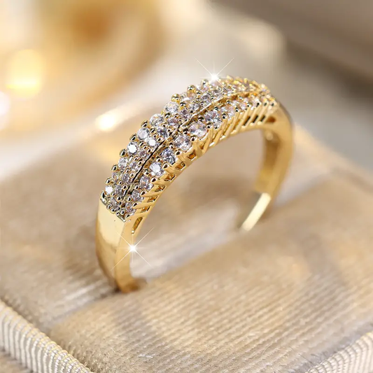 Elegant Zirconia Gold Ring