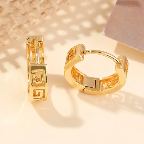 Vintage Golden Hoop Hollow Earrings